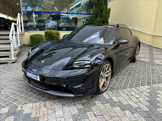 PORSCHE TAYCAN 4 CROSS TURISMO ELÉTRICO PORSCHE TAYCAN 4 CROSS TURISMO ELÉTRICO